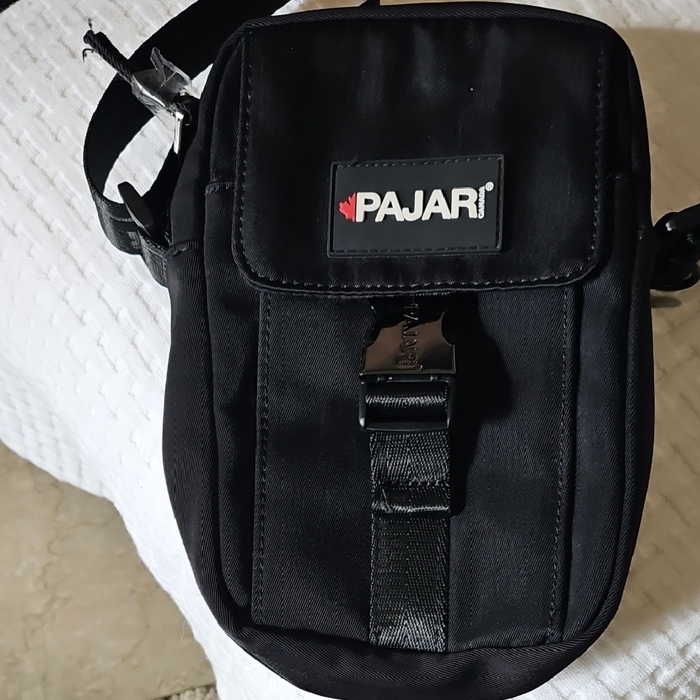 Pajar Canada Nylon Crossbody Purse. NWOT